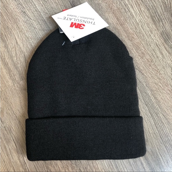 Men’s Tek Gear hats. - Picture 2 of 3